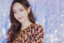 娱乐吃瓜酱40岁,揭秘40岁娱乐圈背后的故事